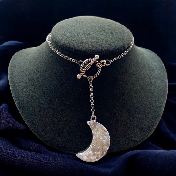 Lariat Y shape necklace iridescent druzy quartz crecent moon charm - Picture 1 of 11